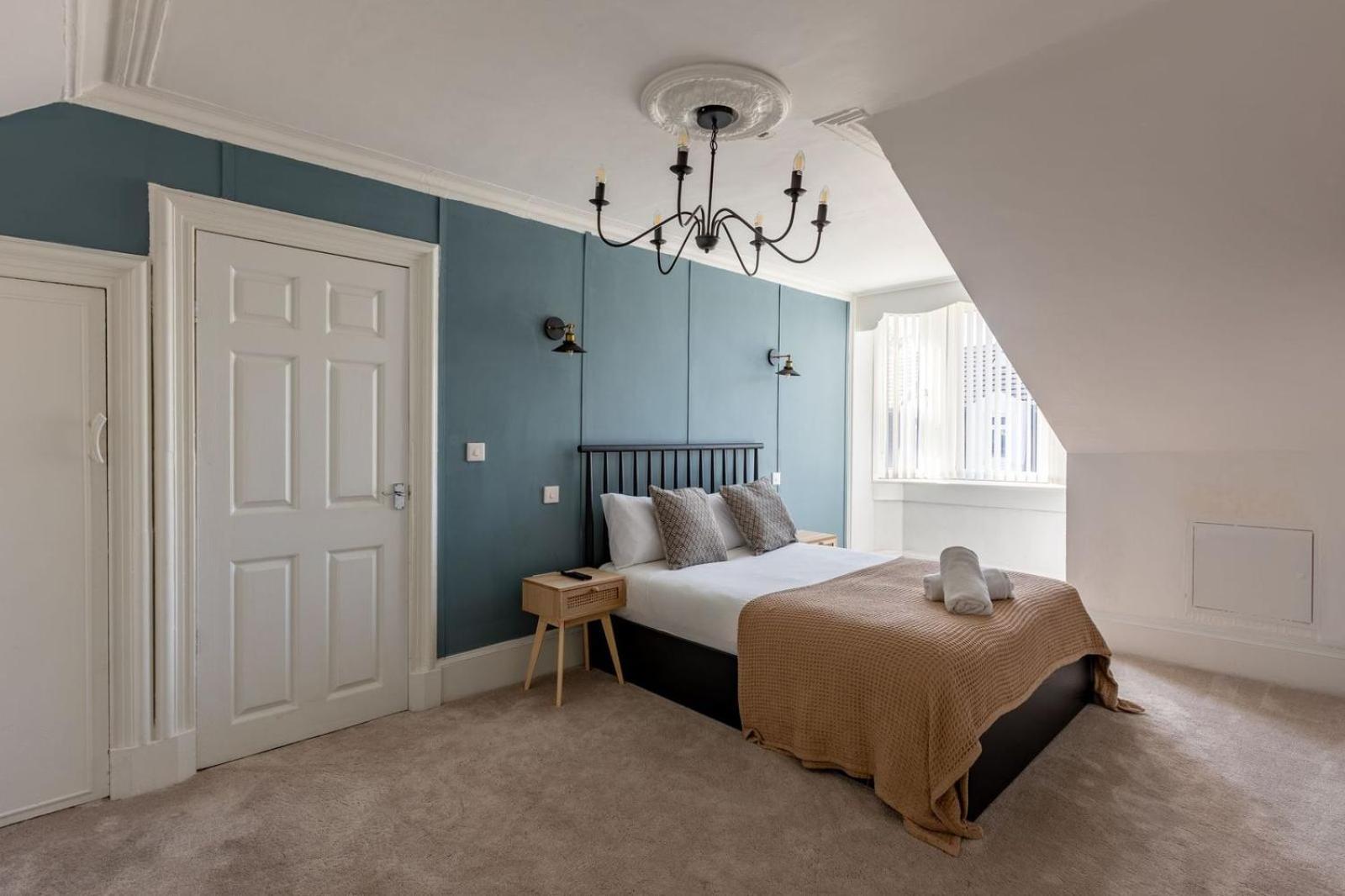 Spacious 3 Bedroom Home In Glasgow - Free Parking Экстерьер фото