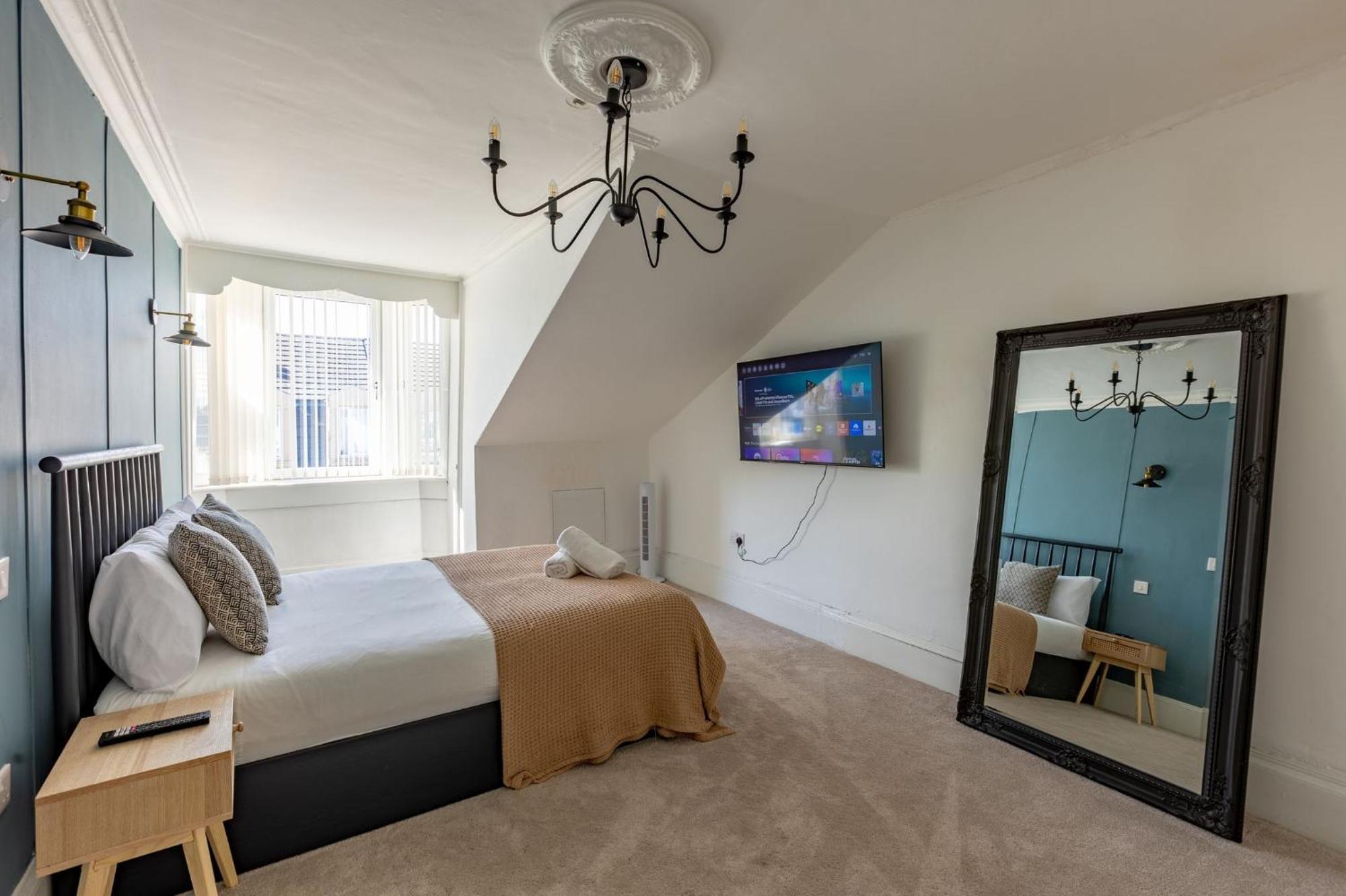 Spacious 3 Bedroom Home In Glasgow - Free Parking Экстерьер фото